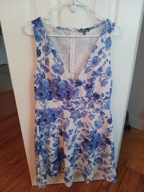 Blue And White Floral Dress Size 1x